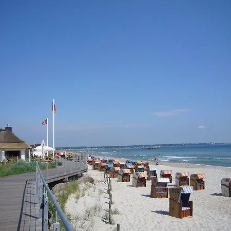 Strandhotel-str-404 Апартаменты Шарбойц